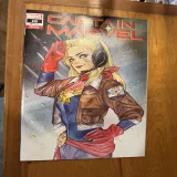 Captain Marvel #16 Peach exclusive  - Thumbnail 0